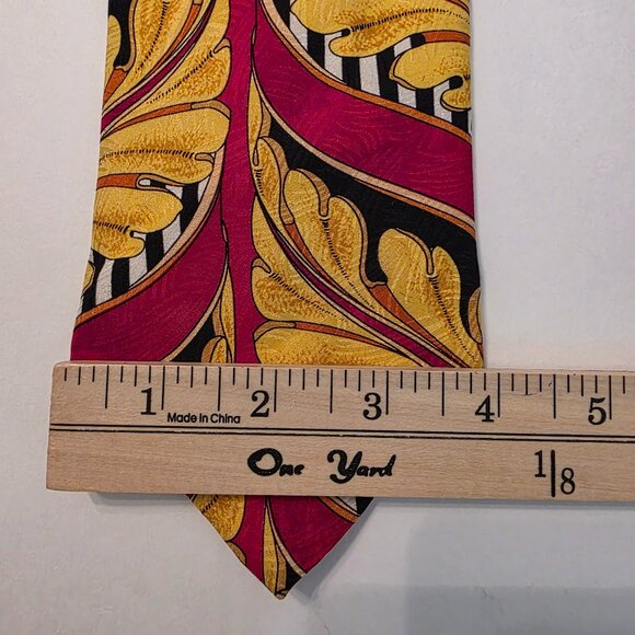 Rush Limbaugh Tie - Picture 4 of 4